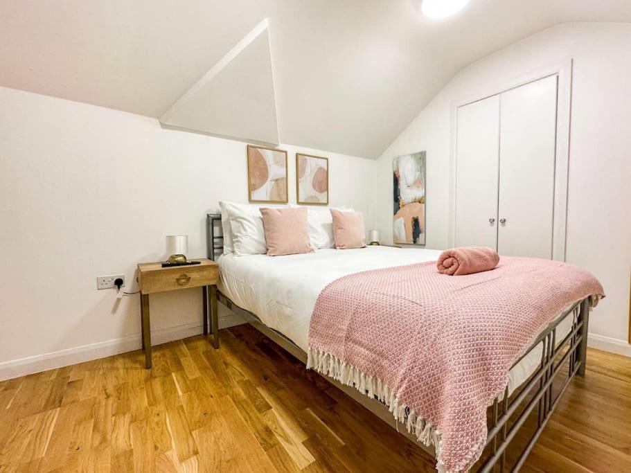 Newly Refurbished Luxury 3 Bedroom Apartment London Luaran gambar
