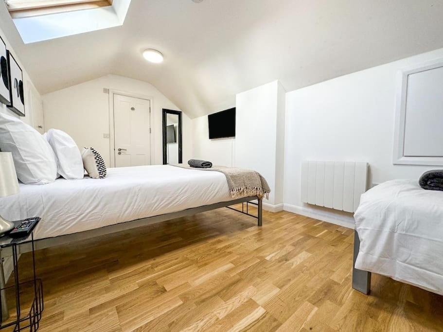 Newly Refurbished Luxury 3 Bedroom Apartment London Luaran gambar